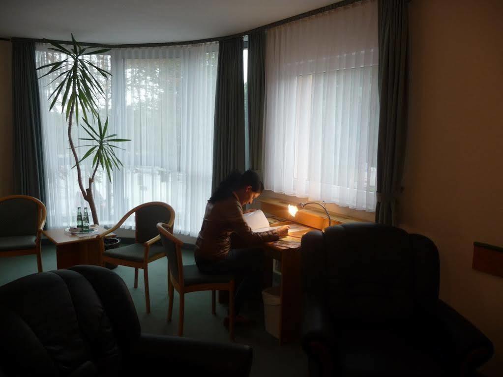 Hotel Stadt Naumburg ภายนอก รูปภาพ